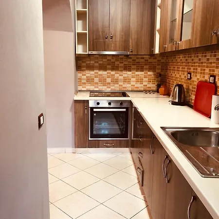 Qemal Stafa דירה
